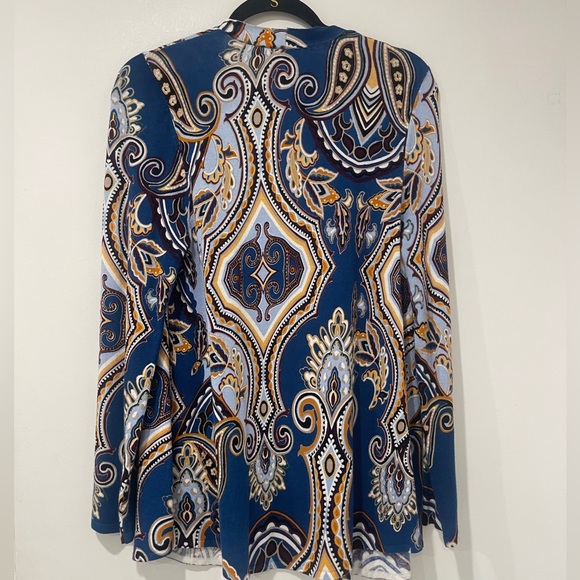 Chico's Sweaters - EUC Chico’s beautiful baroque cardigan